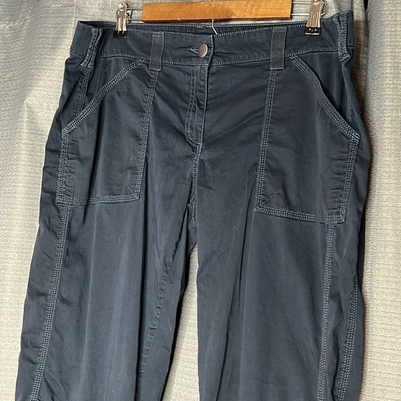 Tommy Hilfiger Navy Blue Convertible Pants Size 16 - Picture 3 of 8
